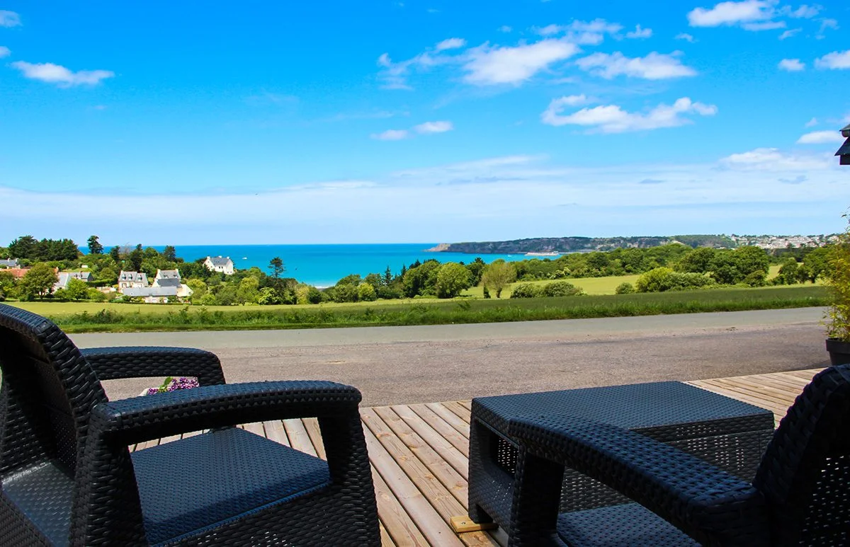 Camping-les-roches-cotes d'armor bord de mer bretagne
