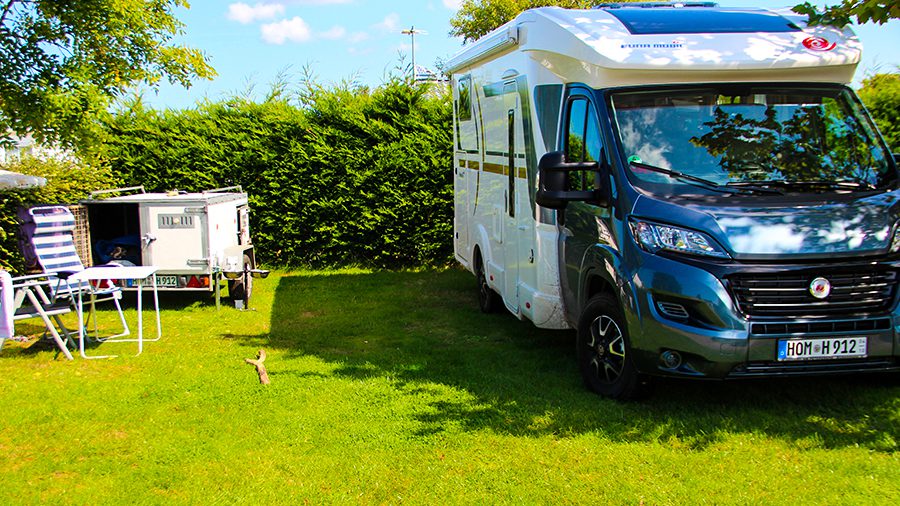 Les emplacements du Camping les Rôches à Erquy