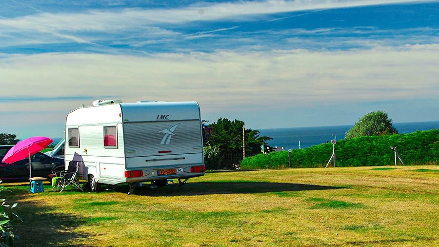 camping les roches emplacement camping camping car cotes d'armor bretagne