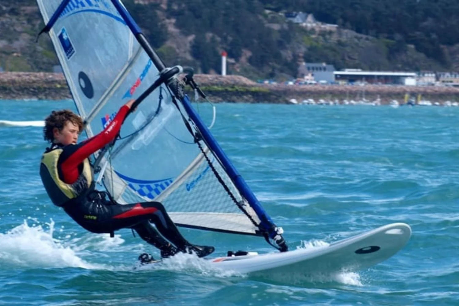 ecole-de-voile-Erquy