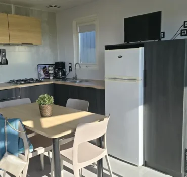 Location mobilhome vue mer proche plage de Saint Pabu