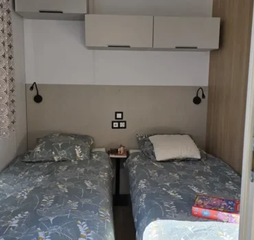 Location mobilhome moderne proche plage de Saint Pabu à Erquy